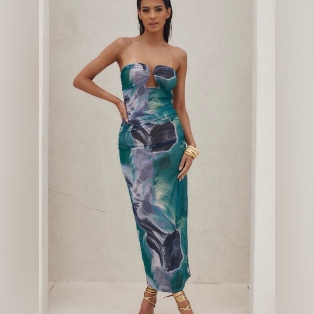 12th Tribe Strapless Teal & Navy Marble-Print Midi Dress